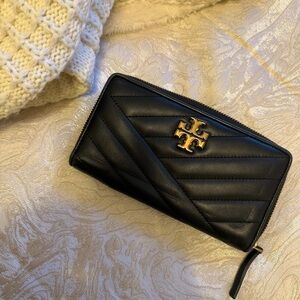Tory Burch Black Quilted Wallet